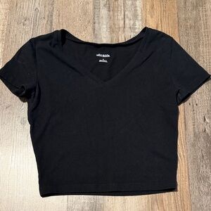 Wild Fable Classic Black V-Neck Crop Top